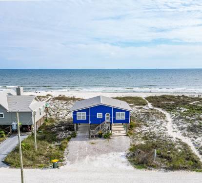 Cabana Beach House Exterior from Driveway