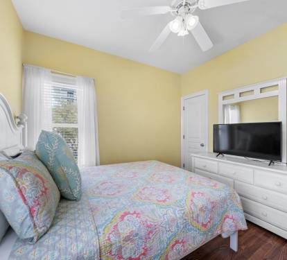 On Golden Pond 8A Bedroom 3