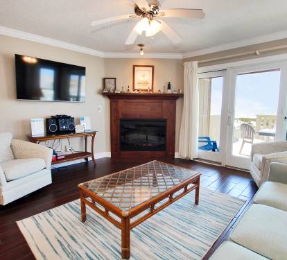 2 - Living Room (2)