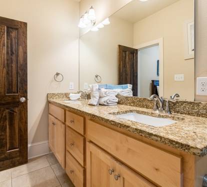 Summer Salt West Bathroom 3