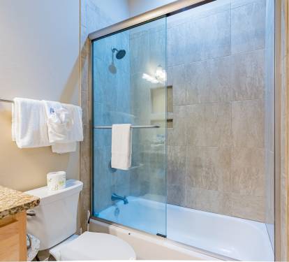 Summer Salt West Bathroom 5