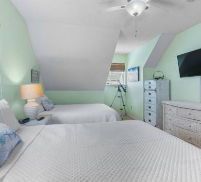 Sunset Daze Bedroom 2