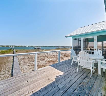 Tide-AL Lagoon Front Deck West Side