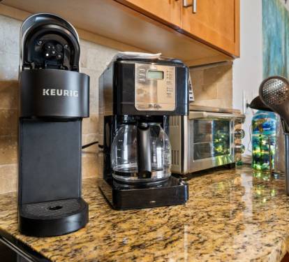 Beach Club 303A Drip Coffee Maker + Keurig