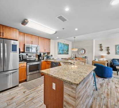 Beach Club 303A Kitchen