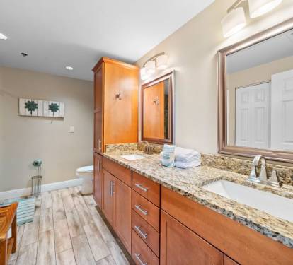 Beach Club 303A Primary Bathroom