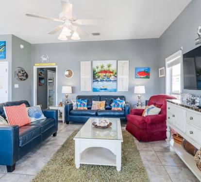 Lyndi Lou Living Room