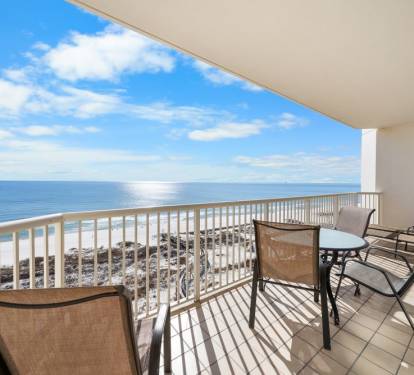 Beach Club 1208C Balcony