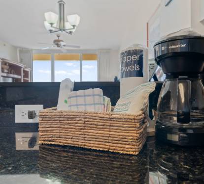 Beach Club 208C Drip Coffee Maker
