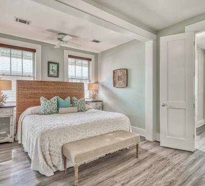 2nd Floor - Primary King Suite