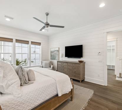 Primary King Suite - Equipped with a Flat-Screen TV