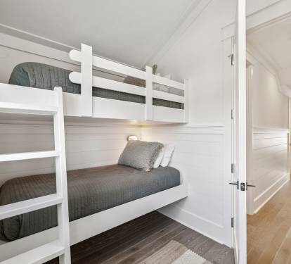 2 Twin Over Twin Bunks - Sleeps 4
