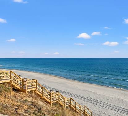 Private Community Beach  - 5 Min Walk