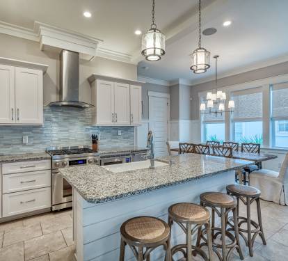 Kitchen - Dining for Four at the Kitchen Island