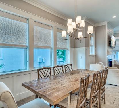 Ample Space for All Meals!