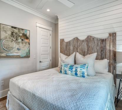 1st Floor - King Guest Suite