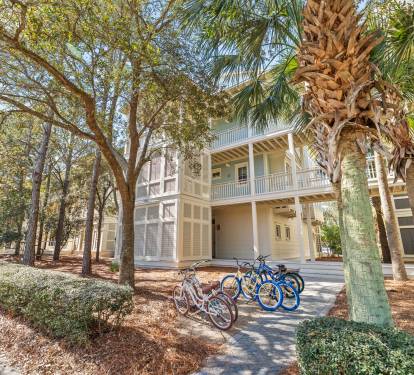 Hop on a 30A Escapes Bike & Explore 30A
