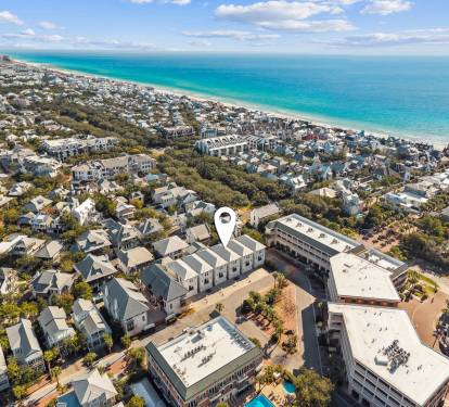 '275 Lifeguard Loop' - Situated in the Heart of Seacrest Beach