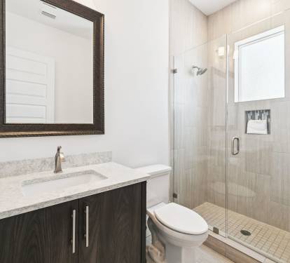 Bunk Room En-Suite - Single Vanity + Walk-In Shower