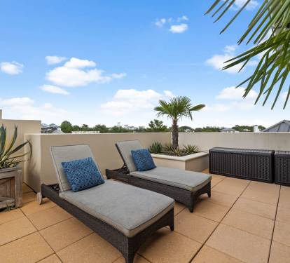 Lounge in the Sun on Oversized Loungers!