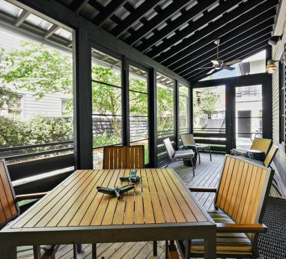 Al Fresco Dining for 4!