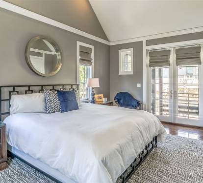 2nd Floor - King Guest Suite