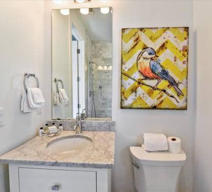 En-Suite - Single Vanity