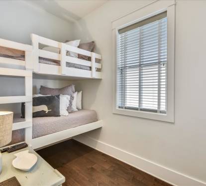 2nd Floor Bunk Room - Twin over Twin Bunk Beds