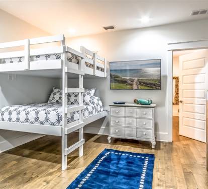 1st Floor Bunk Room - Large Flat Screen TV