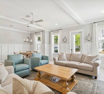 1st Floor Living Room
