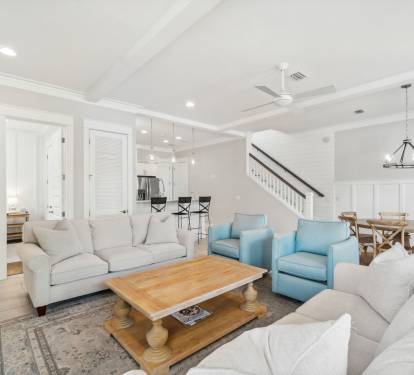 Cozy Sofas for Everyone to Gather