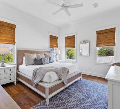 Second Floor ?Primary Suite with King Size Bed