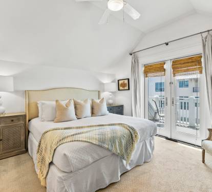 Third Floor ?Primary Suite with King Size Bed