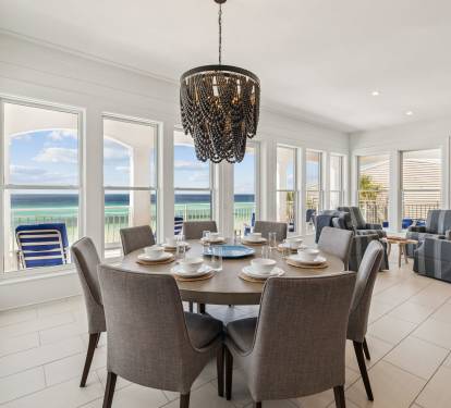 Dining Area with Seating for 8