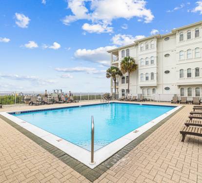 Make a Splash in the Community Pool!