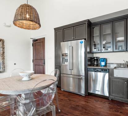 Chef's Kitchen - Stainless Steel Appliances