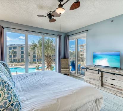 Primary Suite - King Size Bed - Balcony Access