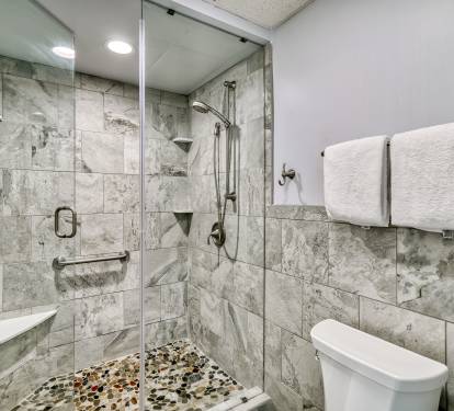 Primary En Suite