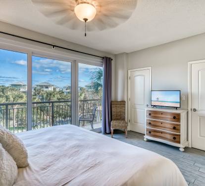 Guest Room - Private Balcony