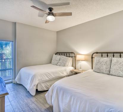 Guest Room - Two Queen Size Beds