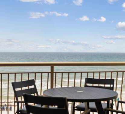 Enjoy the Breathtaking Views that 'HP 24W Condo' Offers!