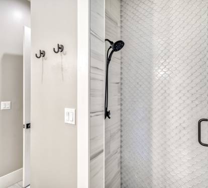 2nd Floor - Guest Room En Suite