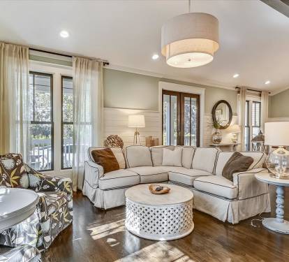 1st Floor Main Living Area - Open Concept Living, Dining & Kitchen