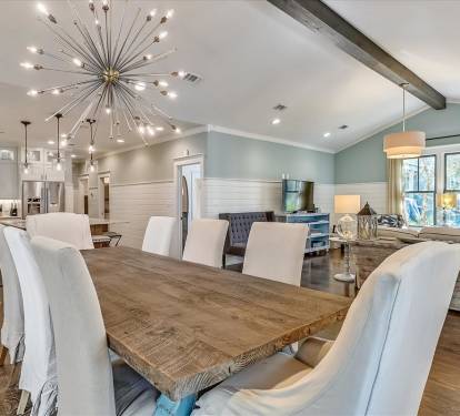 Elegant Dining Table with Comfortable Seating for 6