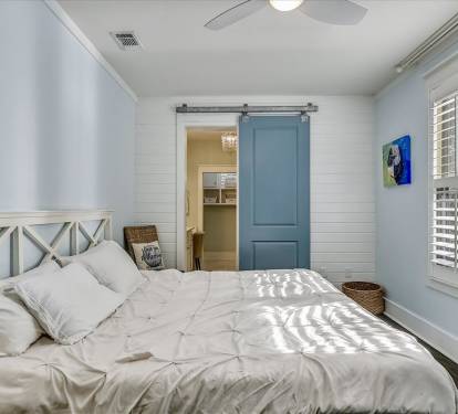 1st Floor Primary Suite