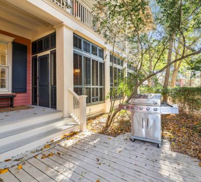 FIre Up the Grill on the Patio!