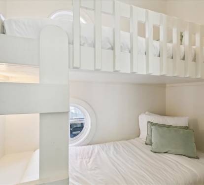 Twin over Twin Bunk - Sleeps 2!