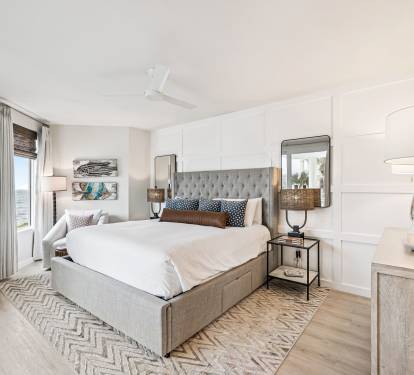 Primary King Suite - Gulf Front Luxury!