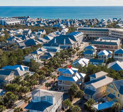 Minutes from the Heart of Seacrest Beach & Beach Access!