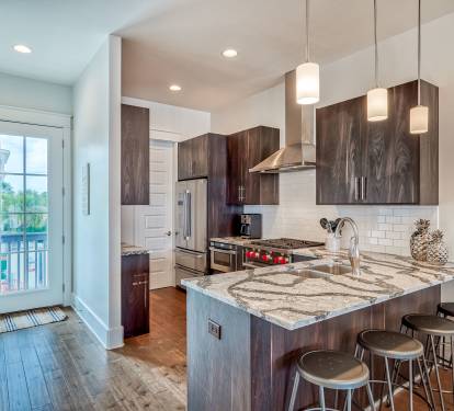 2nd Floor Kitchen - Featuring High-end Stainless Steel Appliances